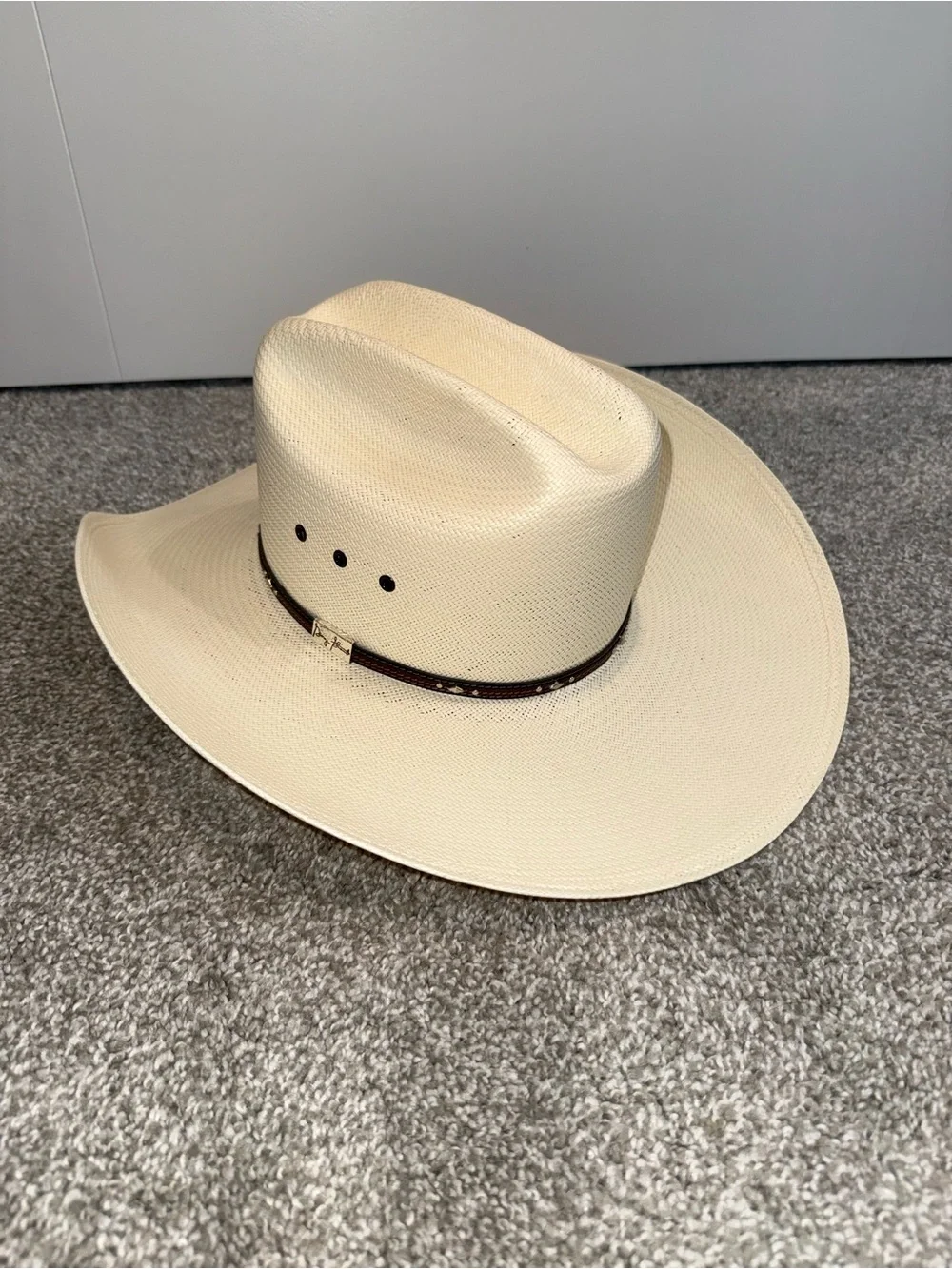 Classic Straw George Straight Cowboy Hat with Brown Band - Cream